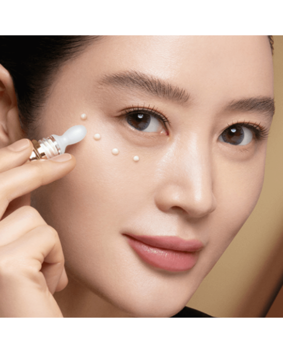 Contorno "AHC Premier Ampoule in Eye Cream"