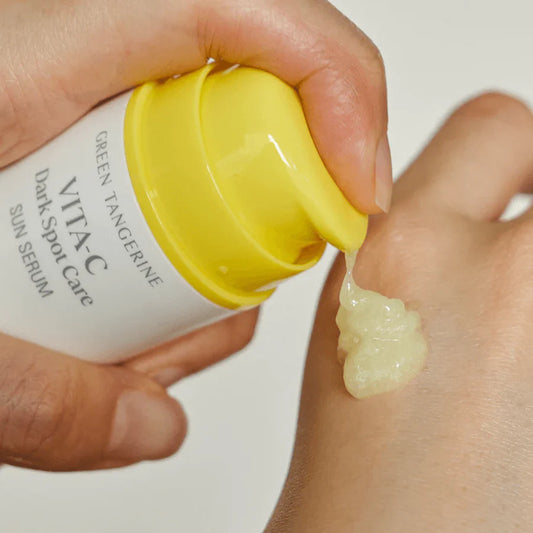 Serum "Goodal - Green Tangerine Vita-C Dark Spot Care Sun Serum"