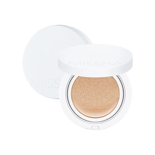 Base Cushion "Missha - M Magic Cushion Moist Up"